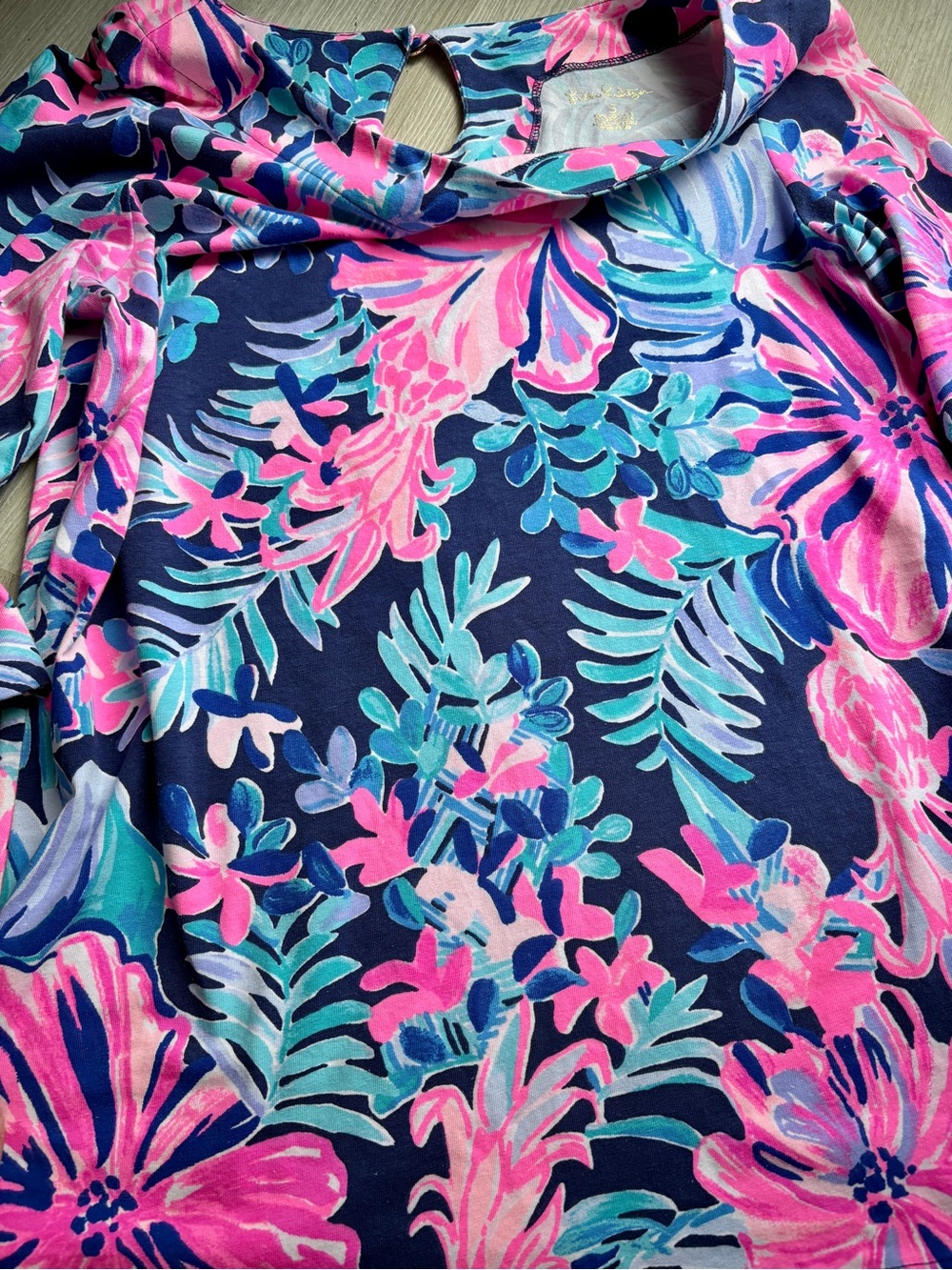 Lilly Pulitzer Pink Blue Teal Floral Top knit with bell sleeves - Picture 3 of 3